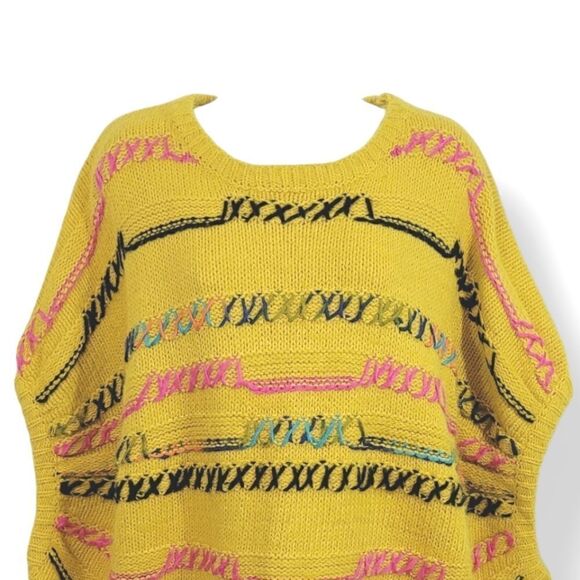 NEW Easel Whip Stitch Batwing Poncho Soft Sweater in Yellow Combo Size S/M - Picture 6 of 14